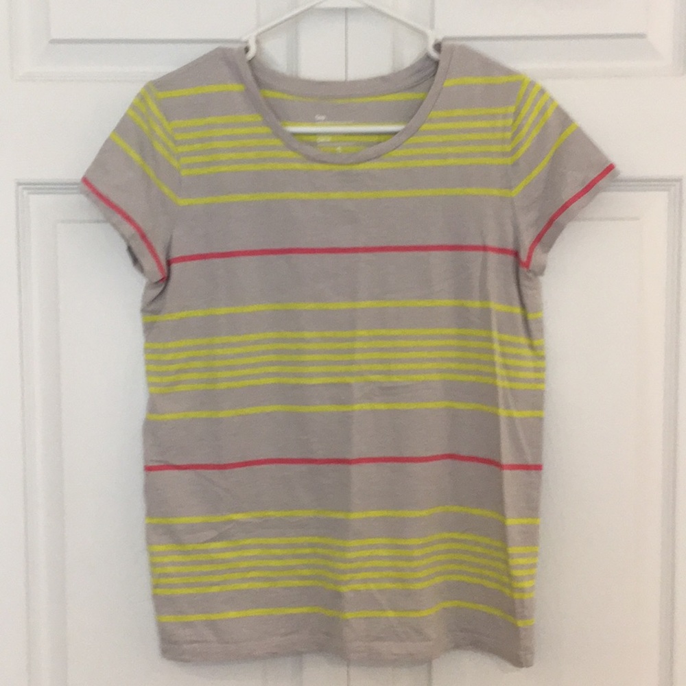 Gap essential tee